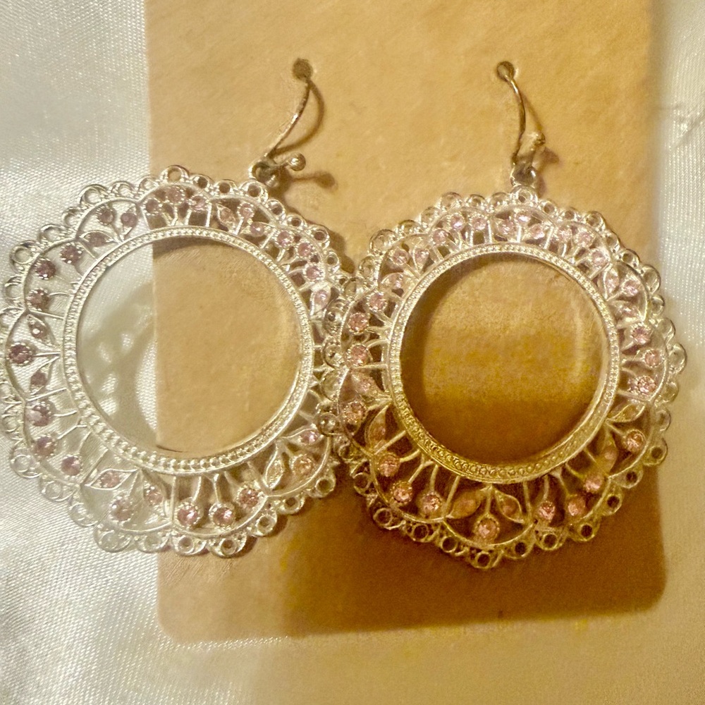 Elegant Silver and Pink Filigree Earrings